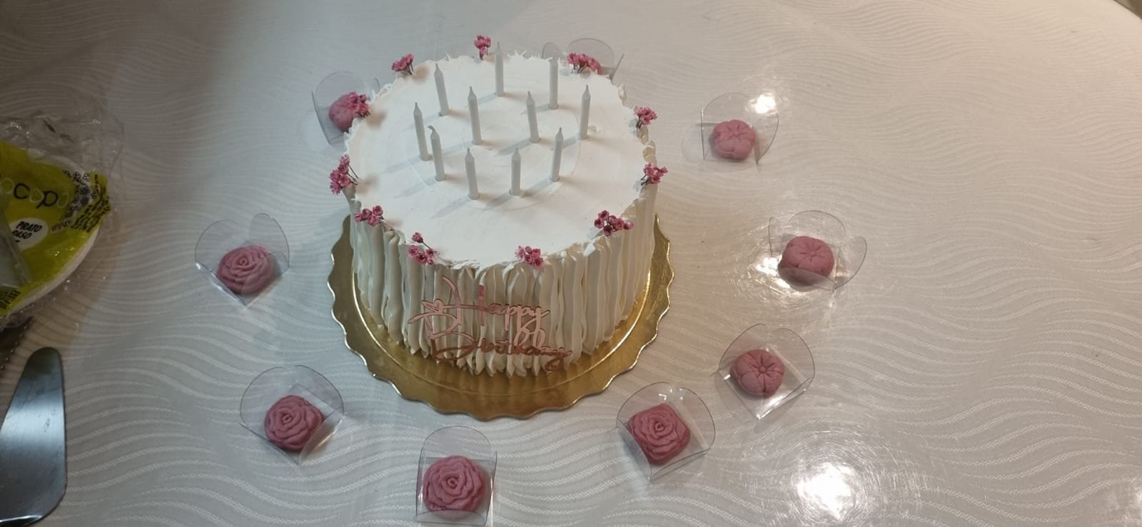 Bolo de aniversário com velas